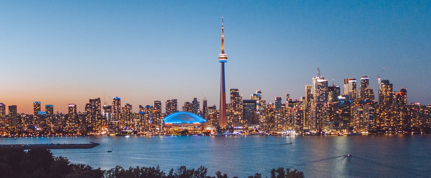Toronto Skyline - Holidays to Ontario