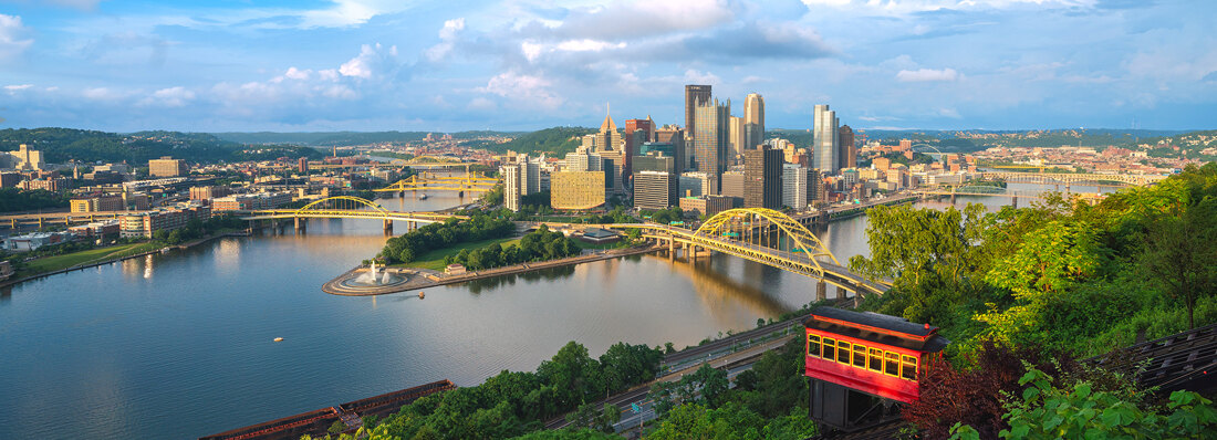 Pittsburgh Skyline, Holidays to Pennsylvania