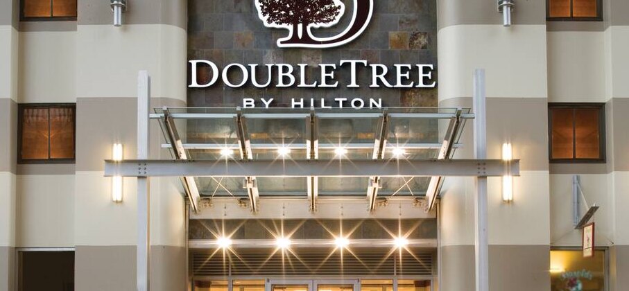 Welcome sign, doubletree by hilton pittsburgh downtown, pennsylvania