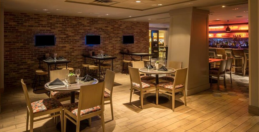 Bigelow Grill, doubletree by hilton pittsburgh downtown, pennsylvania