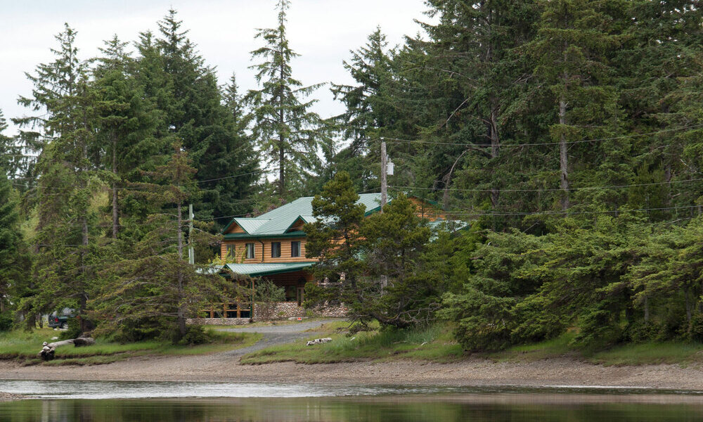 Lodge - Haida House - Holidays to Northern British Columbia