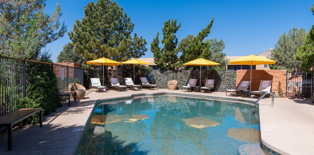 Outdoor Pool - Sky Rock Hotel - Sedona - Holidays to Arizona