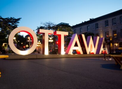 Scenic Ottawa Night Tour from Ottawa